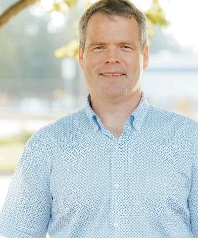 Matthew-Bolsoy | Carpet USA